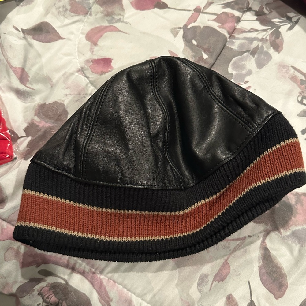 Wilsons Leather Black and Brown Knit Trim Hat